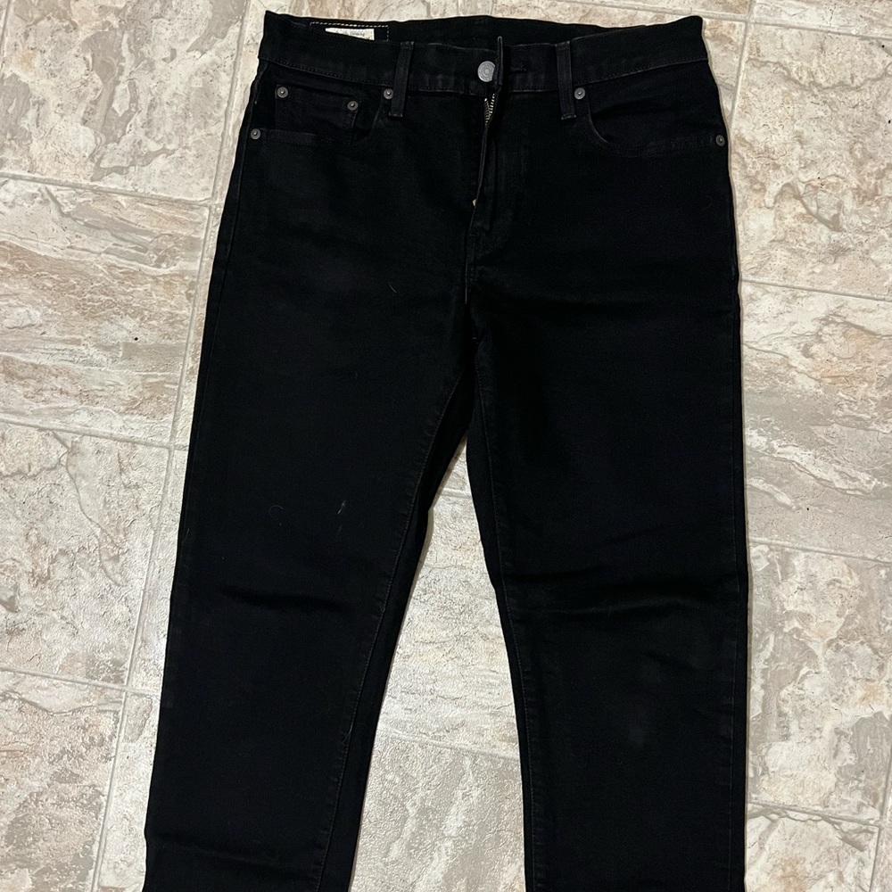 Levi’s premium 502 black 30x32